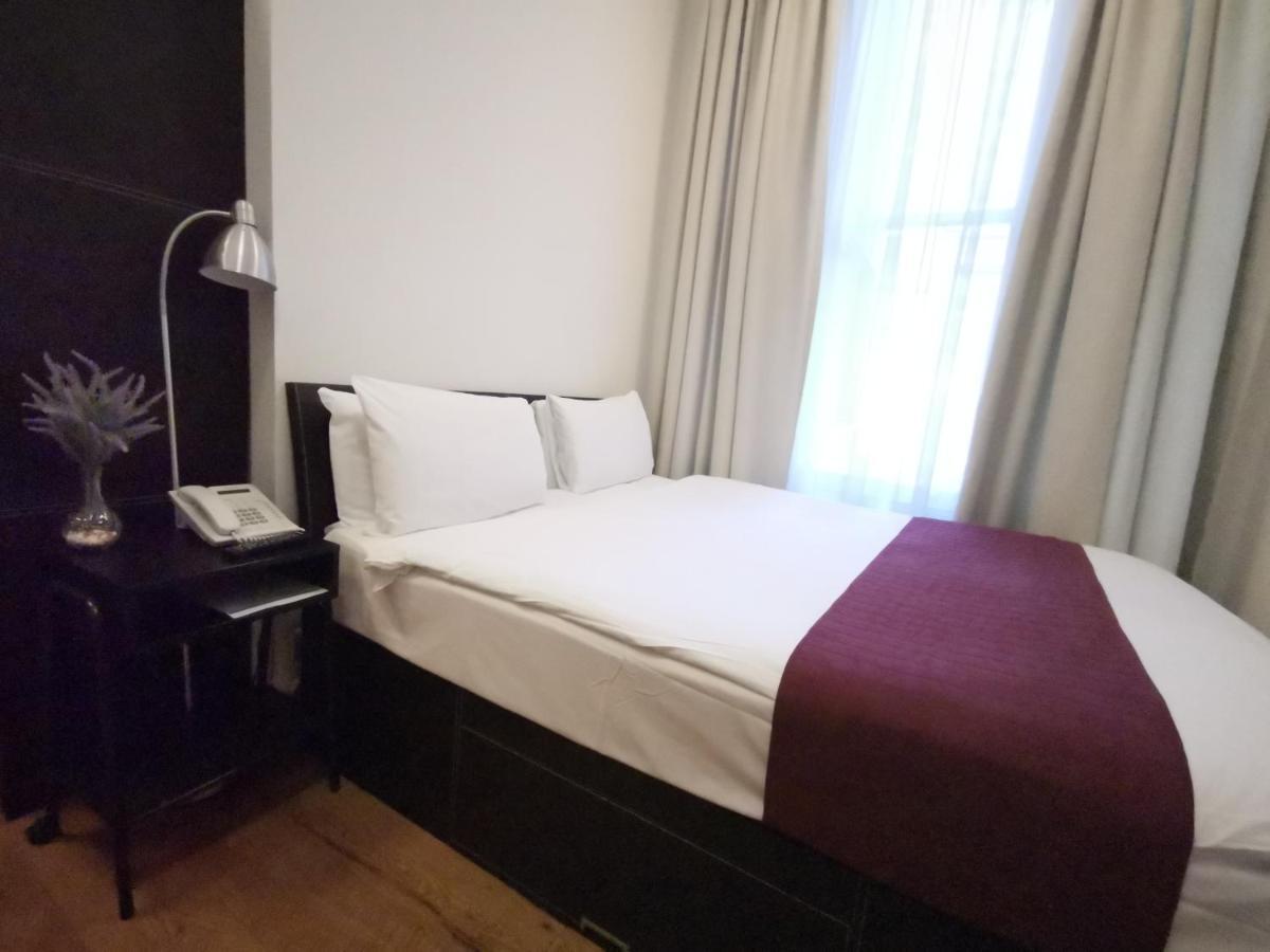 The Royale Chulan Hyde Park Hotel Лондон Экстерьер фото
